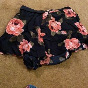 Forever 21 XS floral shorts